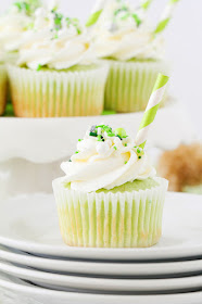 These shamrock shake cupcakes are so adorable, and perfect for St. Patrick's Day!