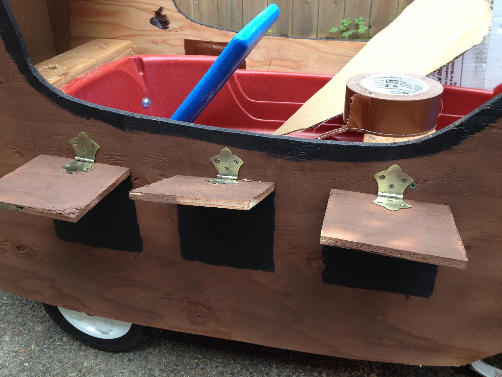Floats, sand boxes, and excavators: Pirate Ship Wagon Float
