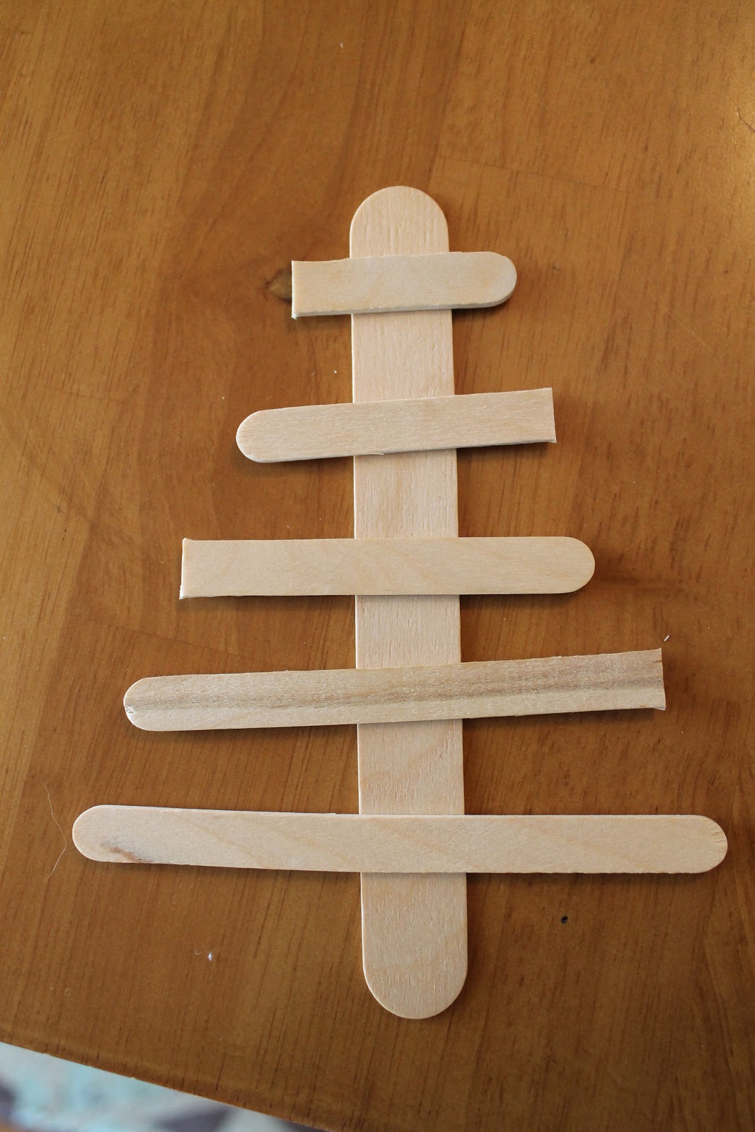 Play For a Day Popsicle Stick Christmas Tree