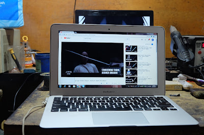 Service Macbook Air mati total di malang Service Macbook Air mati total di malang