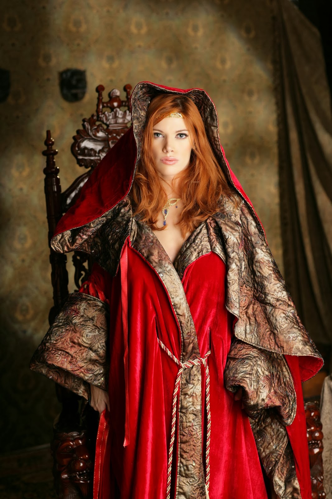 Roxetta Redhead Passion: Magician 'Bare Maidens' (91 Pictures)