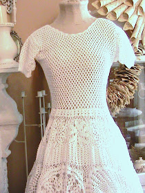 Katty's Cosy Cove: Making Another Doily Dress