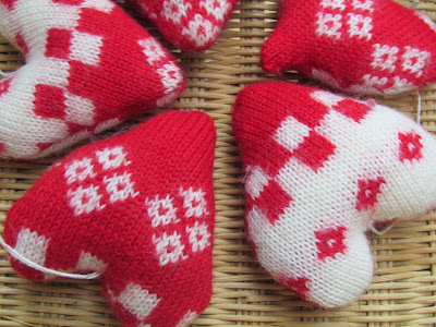 sister outlaws: collection of eco Christmas craft ideas&hellip;.