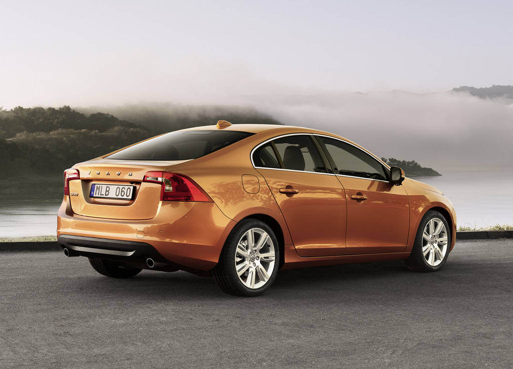 Volvo s60 сиденье