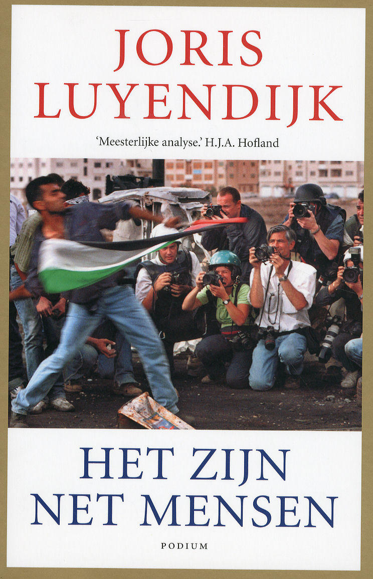 Boekrecensies en andere boekendingen 'Het zijn net mensen' oudcorrespondent doet boekje open Boekrecensies en andere boekendingen 'Het zijn net mensen' oudcorrespondent doet boekje open