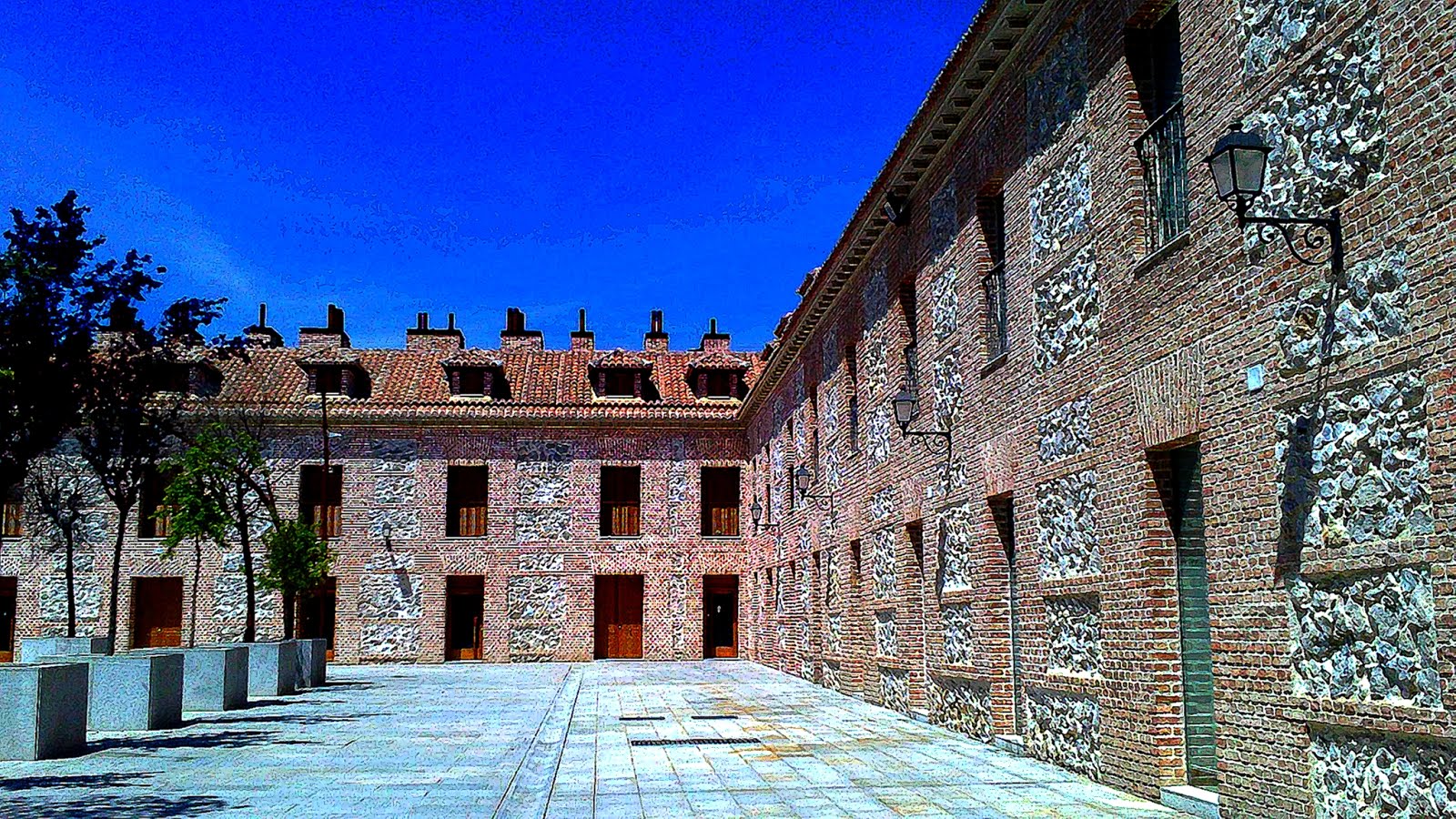 Casas de la Plaza España 2012