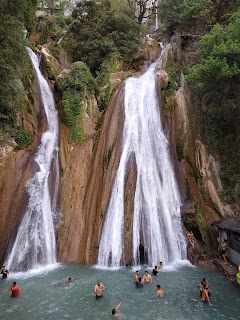 Kempty Fall in Mussorie place to visit
