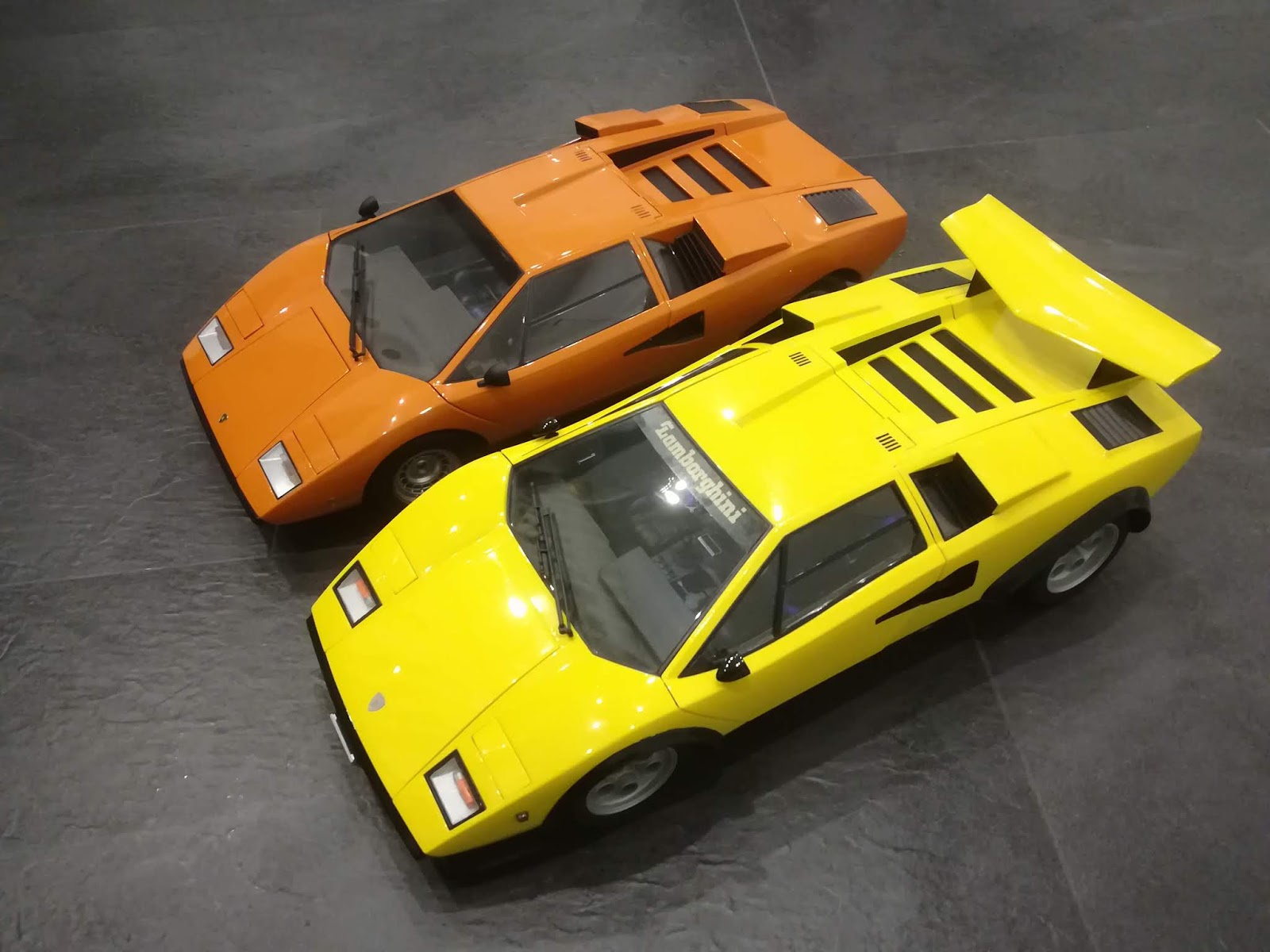 ModellistoBlog 112 Testors Countach LP500S Teil 6 Finish