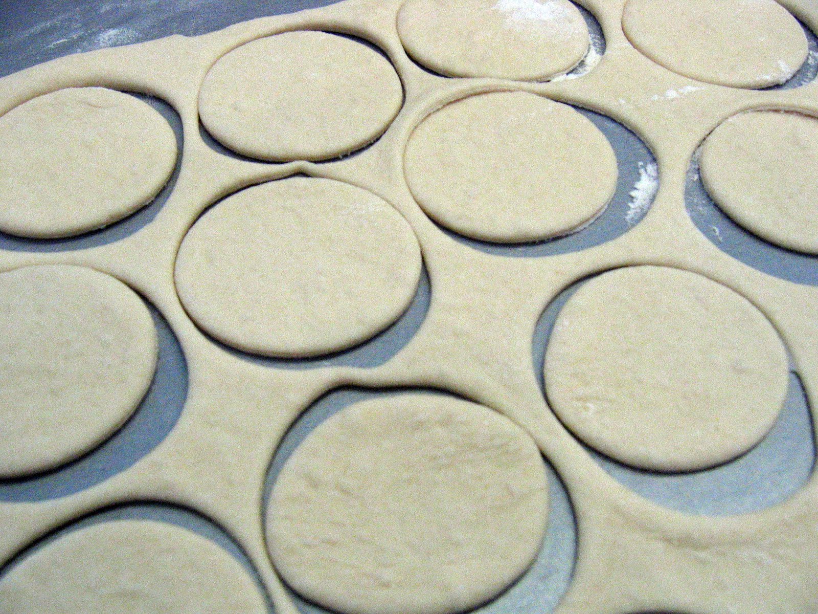 good food in a crap kitchen: Mini Pita bread