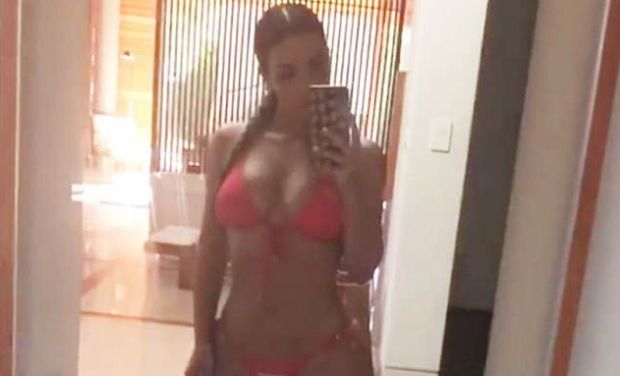 Kim Kardashian de vacaciones en Turcos y Caicos