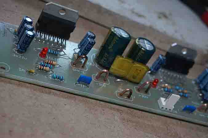 TDA7293 vs TDA7294 Audio Power Amplifier Project - Electronic Circuit