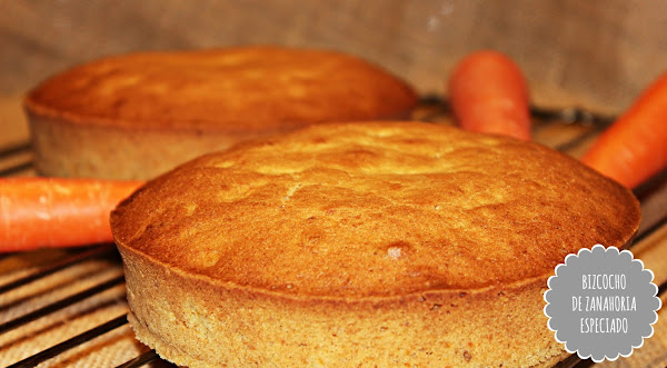 http://lostelaresdesil.blogspot.com/2015/11/BIZCOCHO-DE-ZANAHORIAS-ESPECIADO-PASO-A-PASO-MUY-BUENO-LOSTELARESDESIL.html