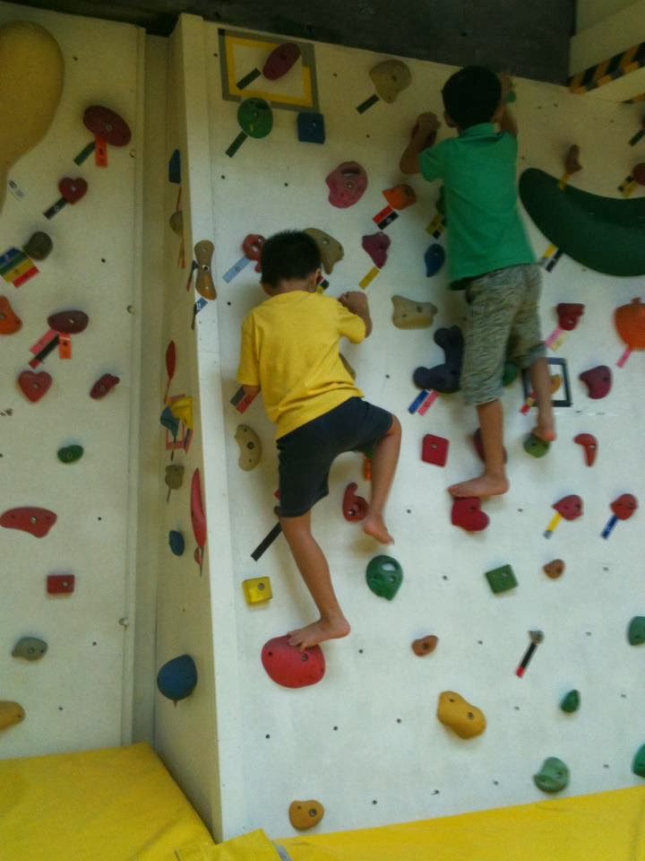 Rock Climbing Board Elementary School Rock Climbing Wall