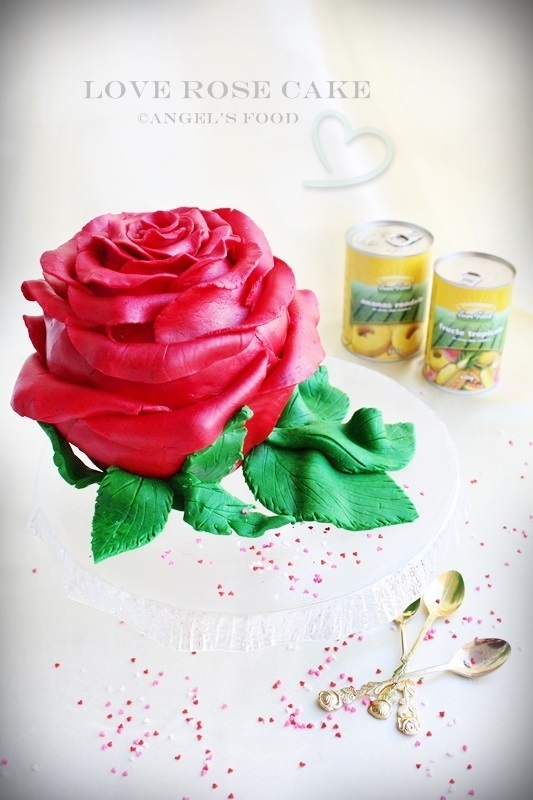 Love...Rose Cake~Iubire...Tort Trandafir