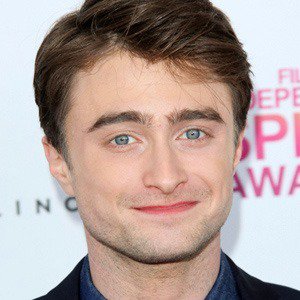 him in the movie daniel radcliffe is kind of cute
Daniel Radcliffe