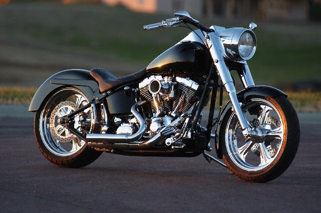  Harley Davidson  Latest FATBOY  model MyClipta