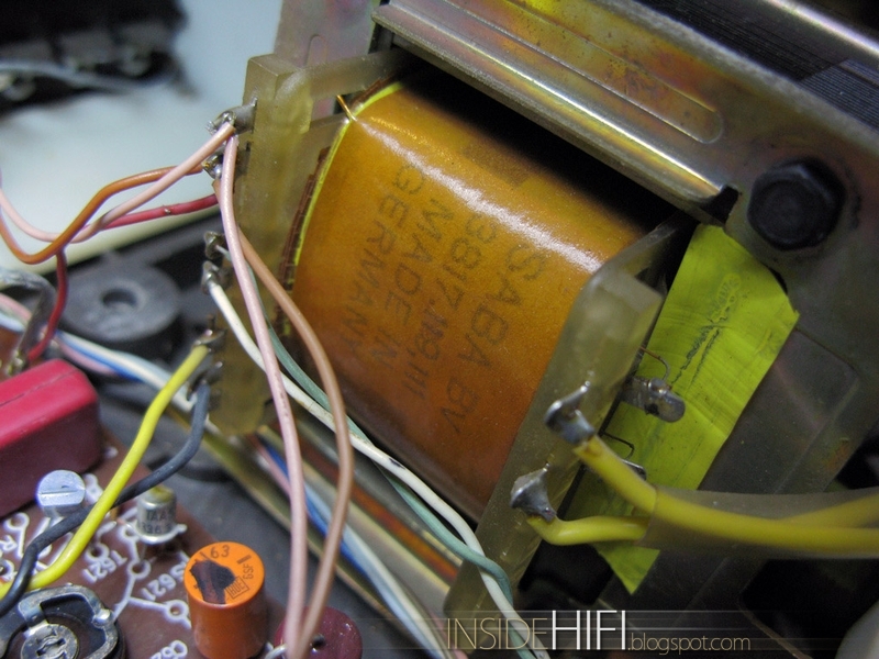 Inside Hi-Fi: Saba MI-215