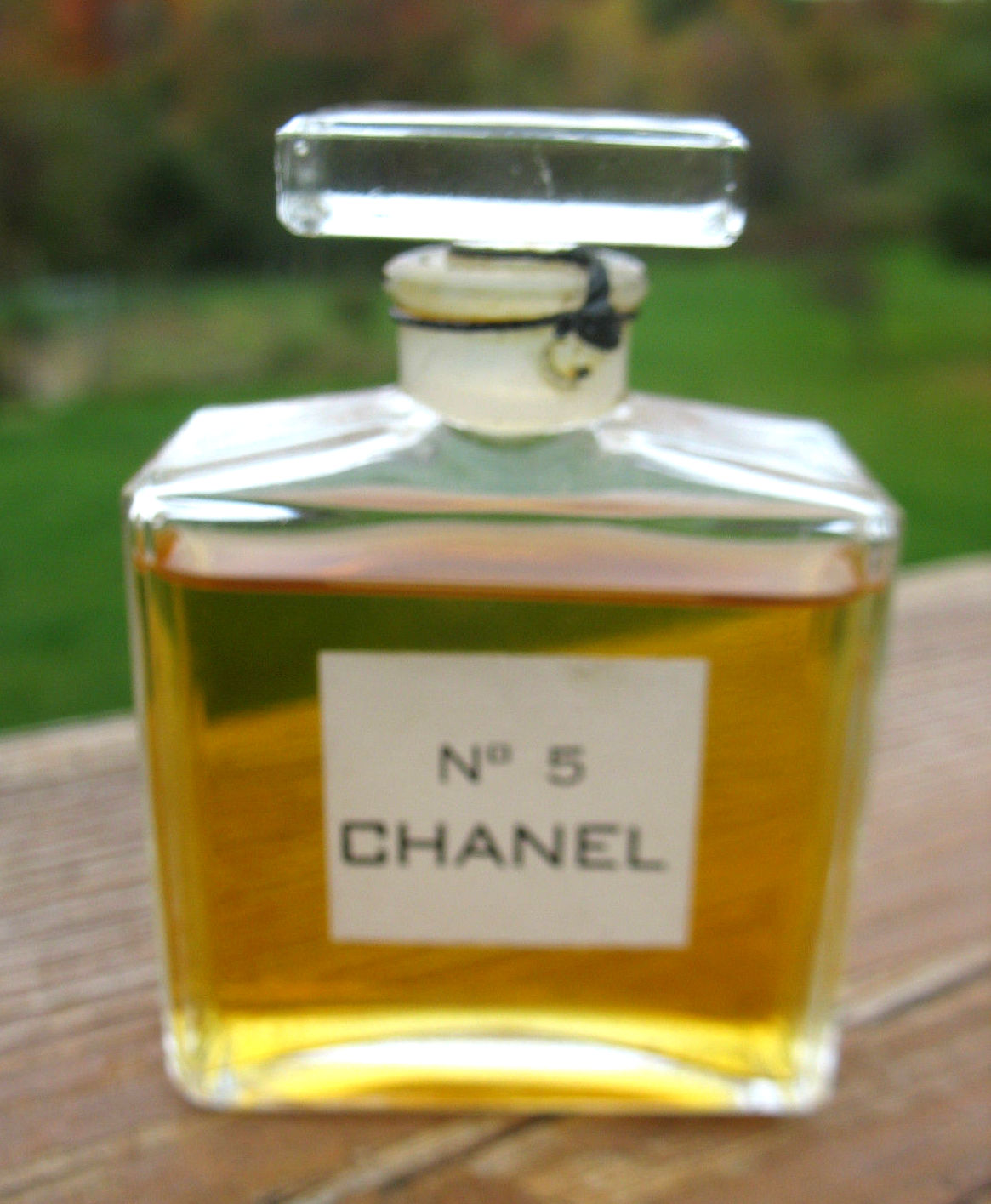 Chanel Perfume Bottles: FAKE Chanel Perfume on