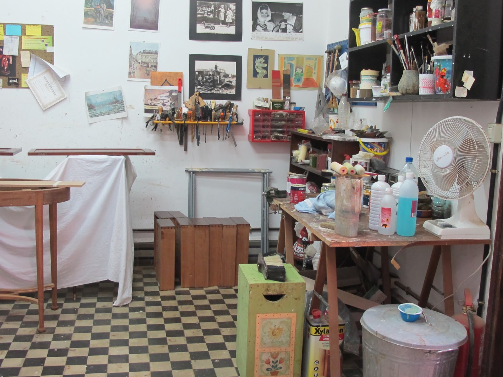 Cada mueble te enseña algo nuevo - De andar por casas