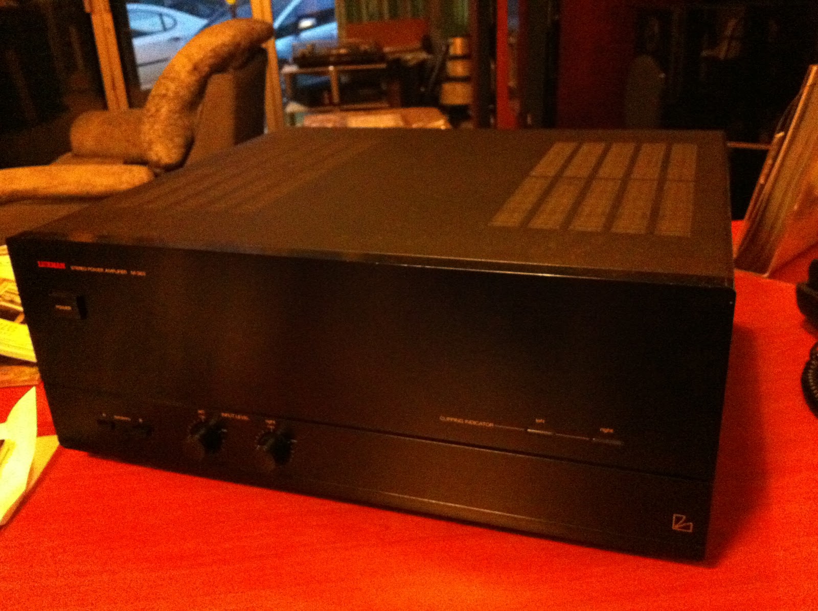 Maxx Audio Visual Luxman M383 stereo power amplifier (used)