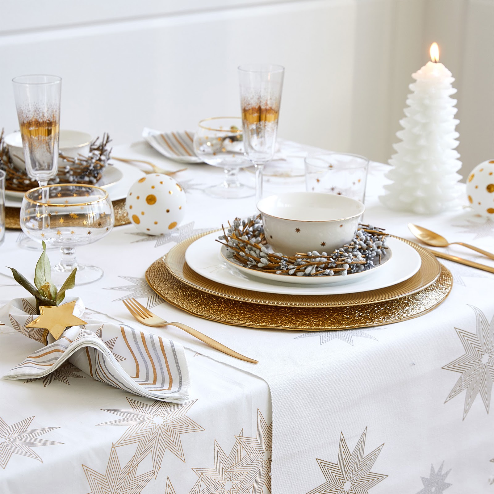 Para o Natal: Mesa posta dourada e prateada ~ Decoração e Ideias