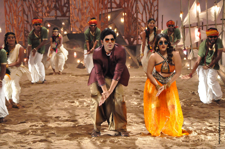 Surbhi in Okka Kshanam movie song