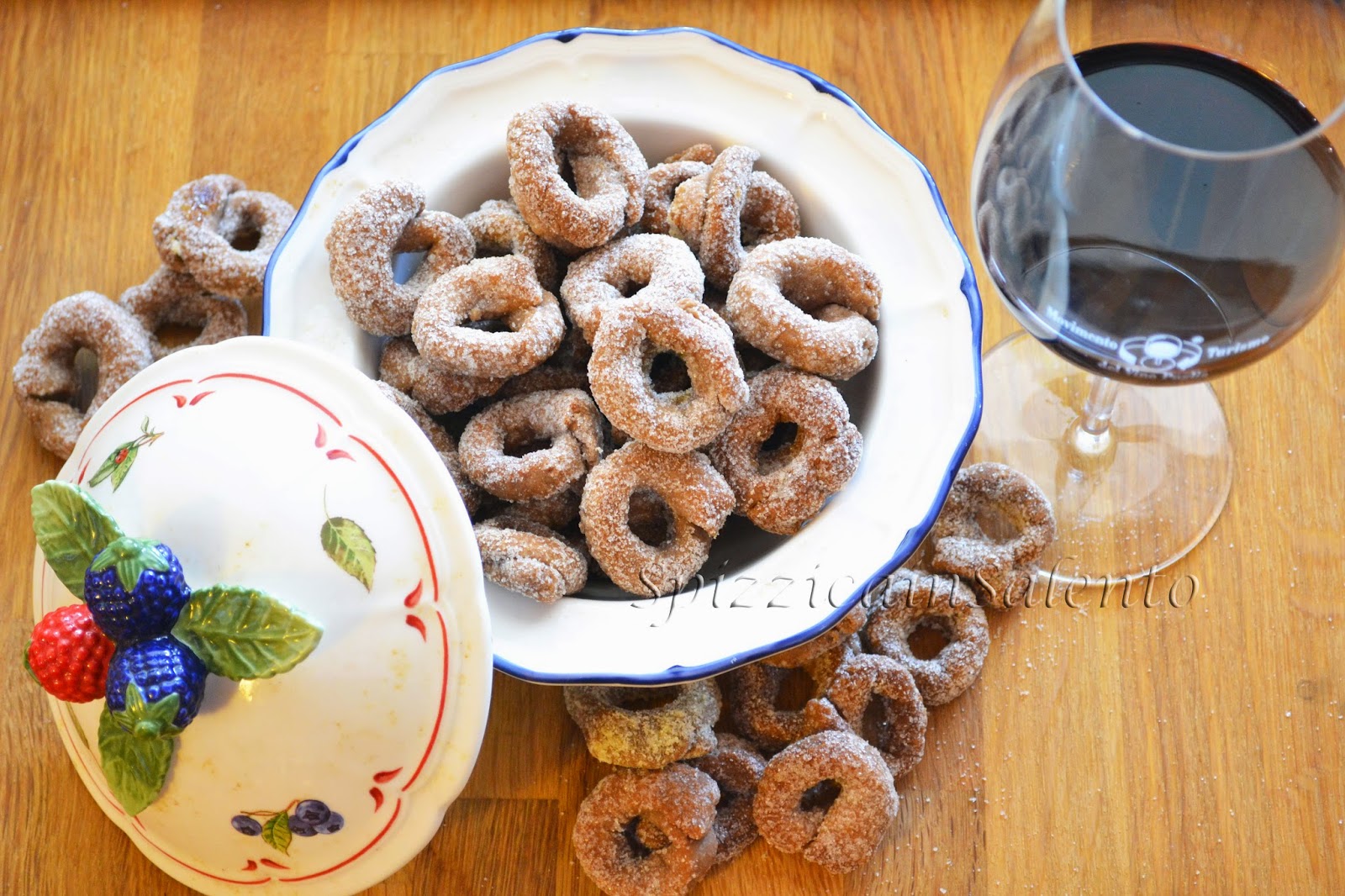 tarallini au vin rouge negroamaro 