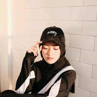 beautiful Muslim girl photo beautiful Muslim girl photo