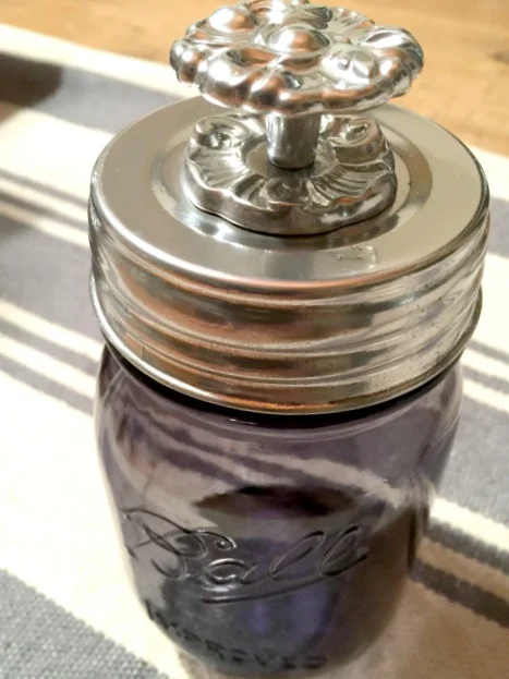 How to Make Decorative Lids for Mason Jars www.homeroad.net