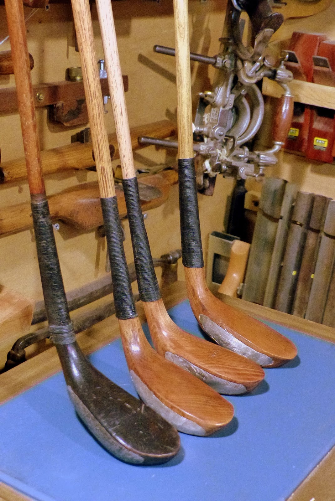 Using a Trapping Plane and The Stanley 77 Dowel Maker to Make a Tapered