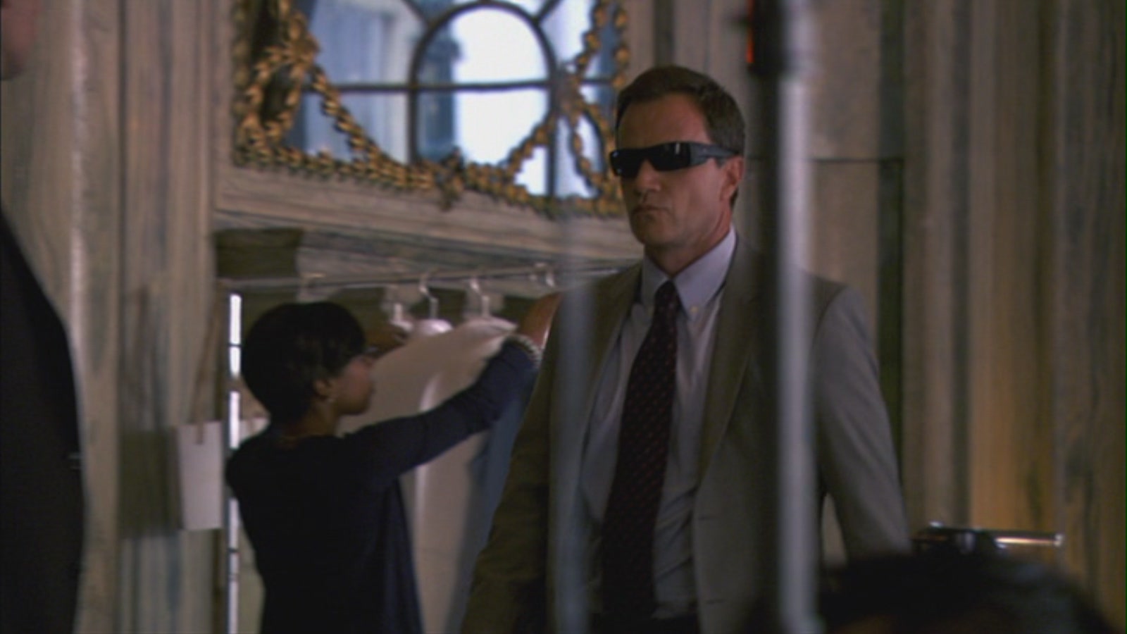 White Collar - Episode 1.02 - Threads - Recap / Review