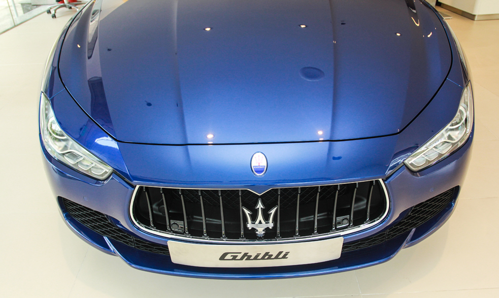 Gia Xe Maserati Ghibli 2020 Bao Nhiêu Tiền, Maserati, Maserati Ghibli, Xe Maserati Ghibli, Xe của hồ ngọc hà, ghibli rẻ nhất bao nhiêu tiền, Maserati màu xanh dương tại sài gòn