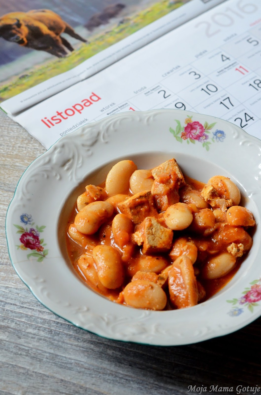 Moja Mama Gotuje...i bloguje. Wegetariańska fasolka po bretońsku