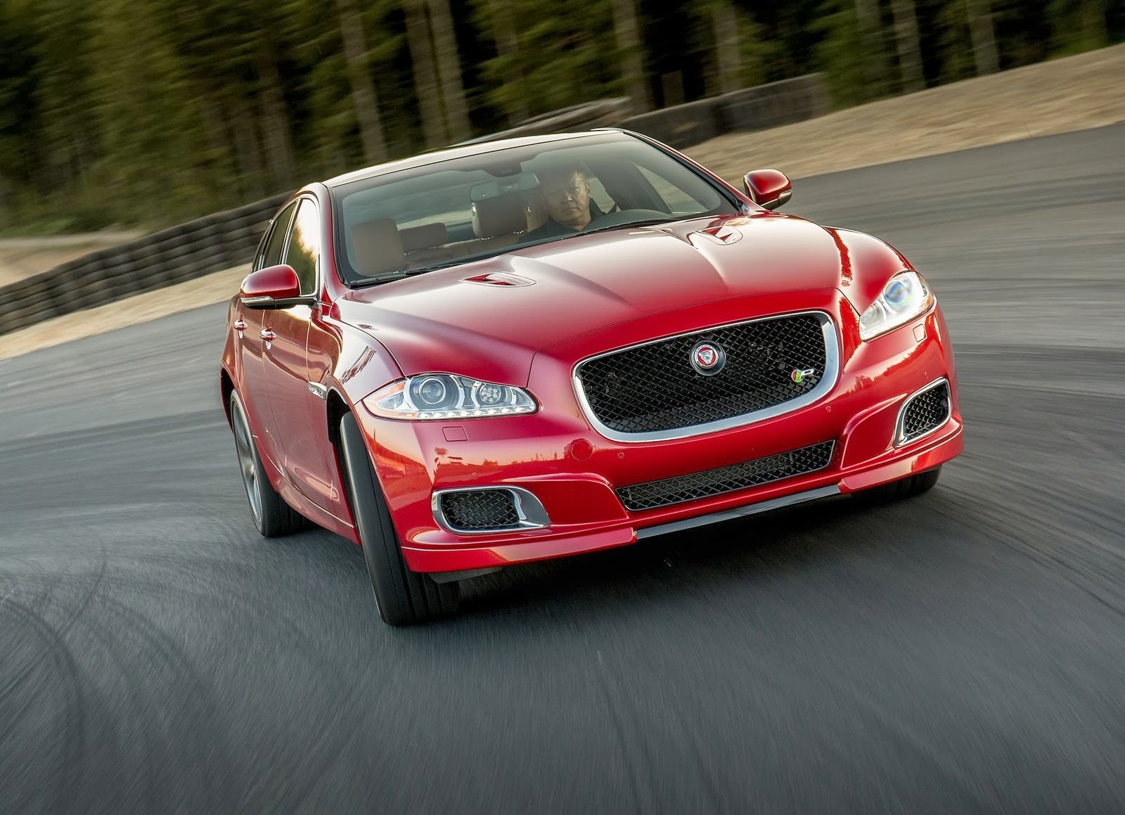 Jaguar XJR 2014