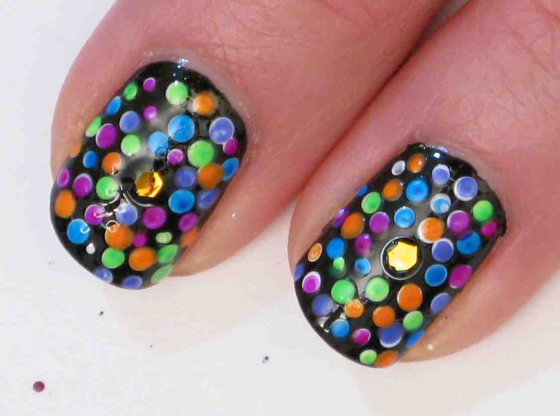 Miss80Million: Multicolored Spots - Nail Art Tutorial