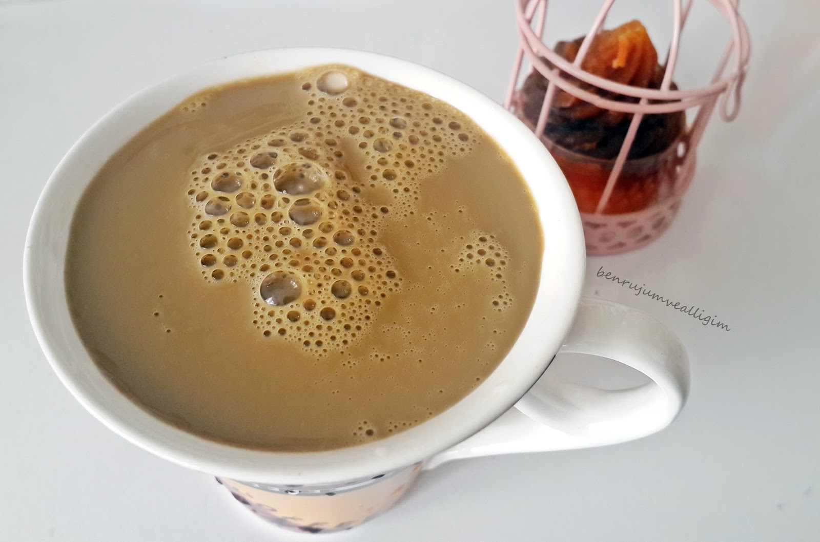 Ben, Rujum Ve Allığım Sek Karamel Macchiato Soğuk Kahve │ Abur Cubur