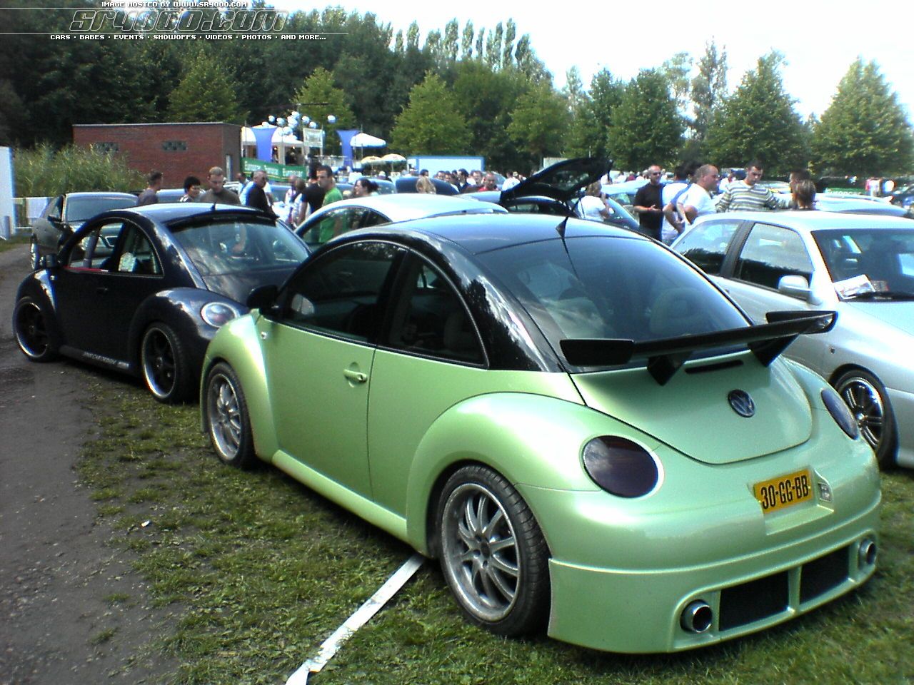 Cars Pictures & Information: New Beetle