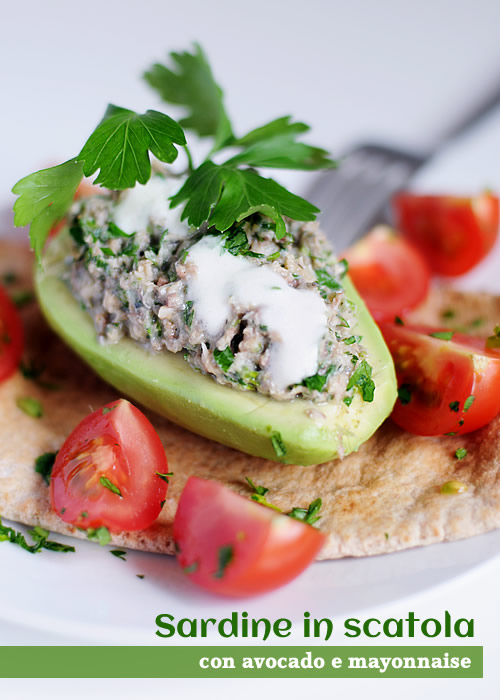 Sardine in scatola con avocado e mayonnaise fiordizucca cibo