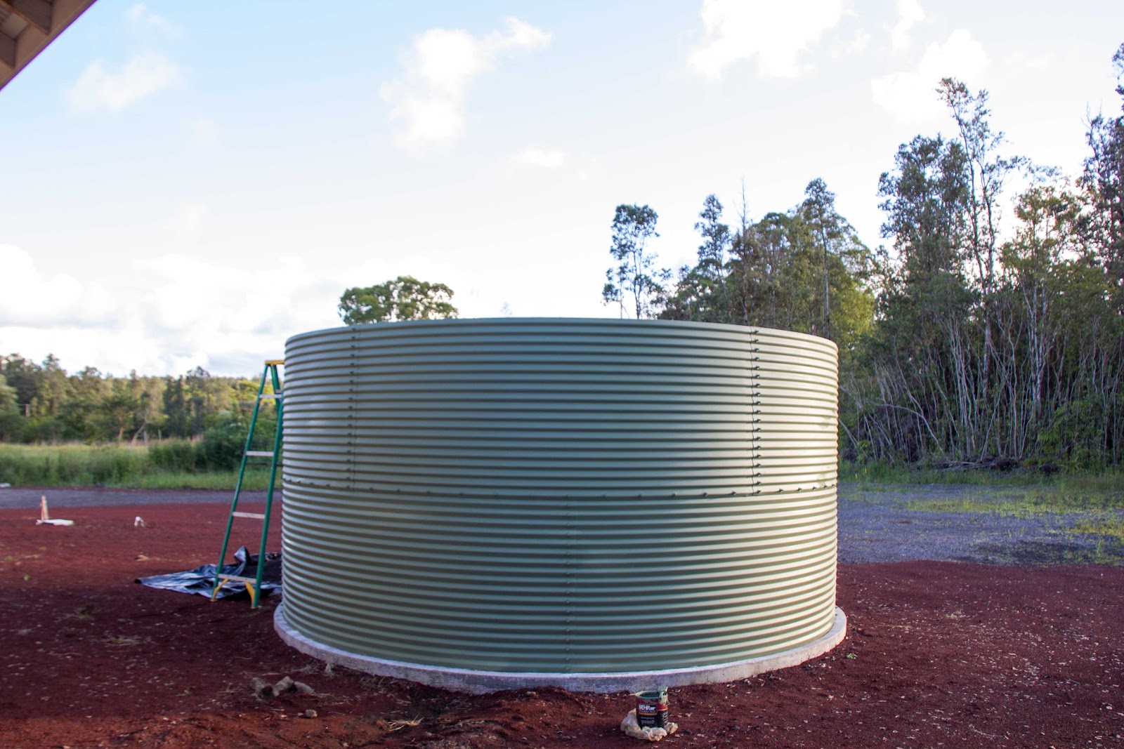 Big Island Living Water tank painting & taping
