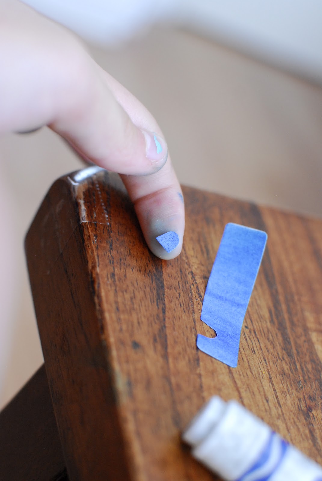 Doll Ponderings DIY How to "Paint" Your Doll's Nails Without Nail Polish