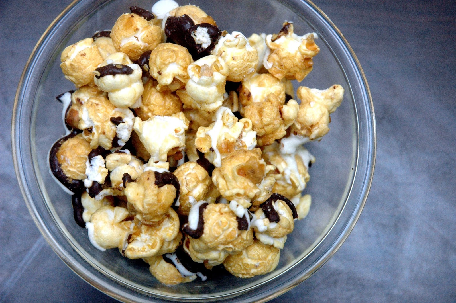 DUDE FOR FOOD Dee's Gourmet Popcorn Not Your Usual Popcorn.