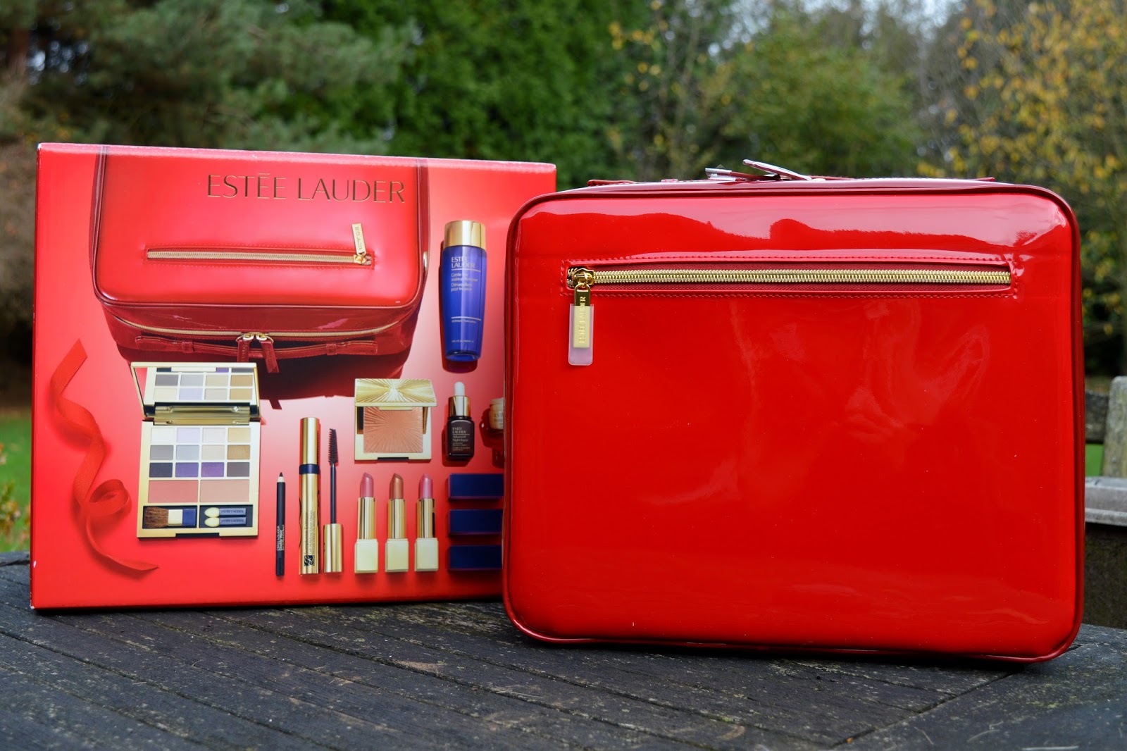 Art, This is Art Estée Lauder Christmas gift collection