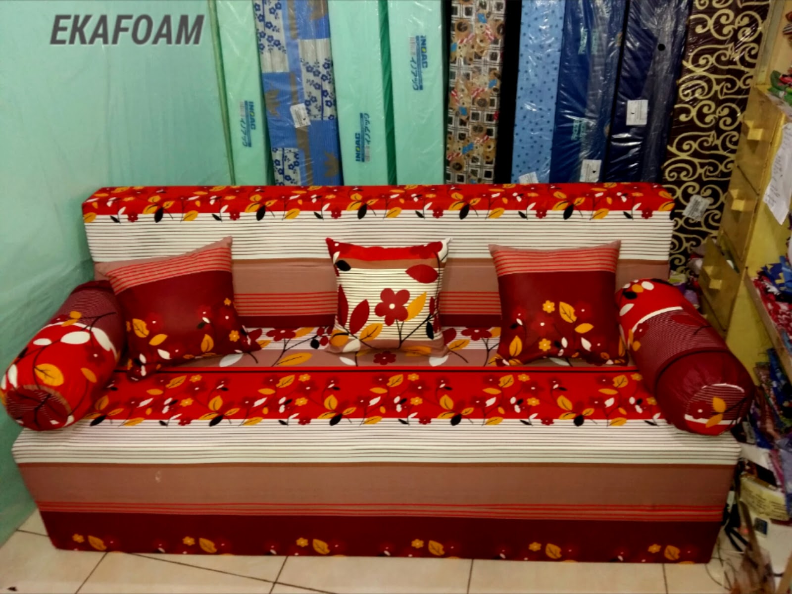 SOFABED INOAC SAKURA MERAH MAROON 04 NOV 2014 AGEN RESMI KASUR