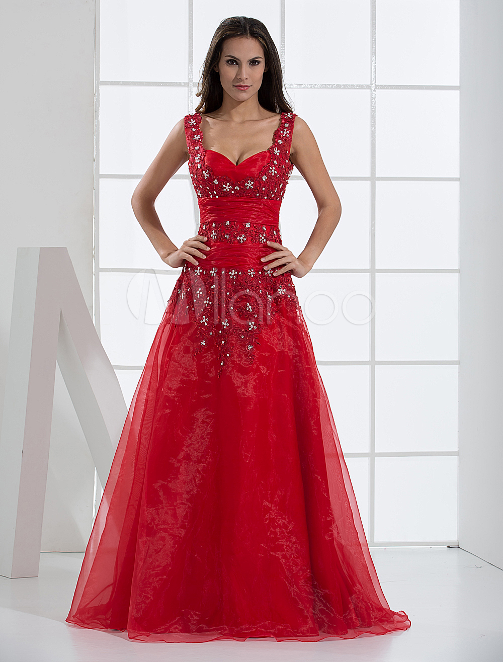 CaterinaFashionStyle: Robe de bal de finissants ligne-A rouge au col-V ...