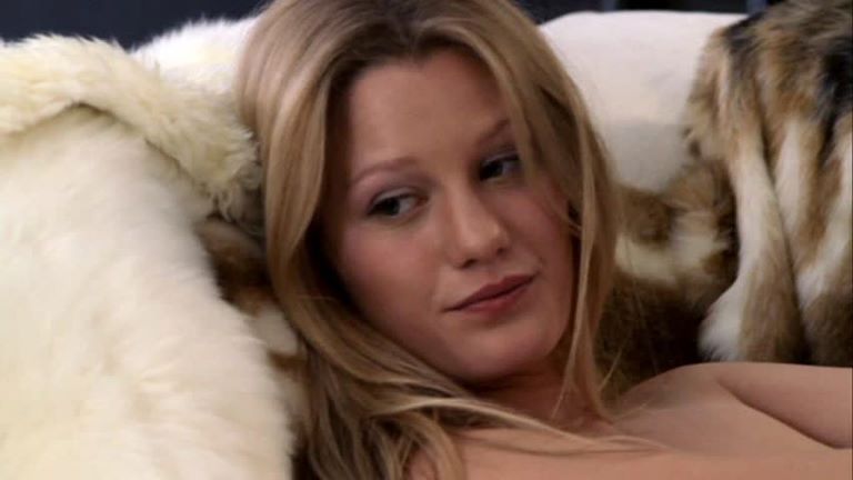 Ashley Hinshaw as Angelina in About Cherry (2012) / 75 Screen Caps & 2 ...