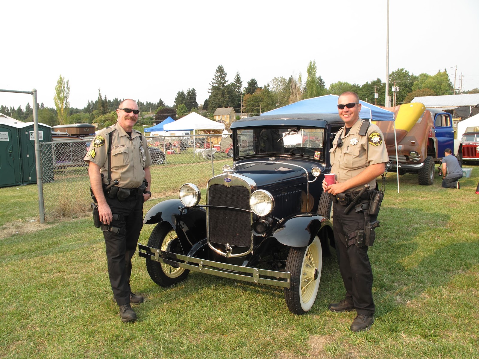 Best Handcrafted & Outdoor Newsletter At the 2015 Wapato Showdown