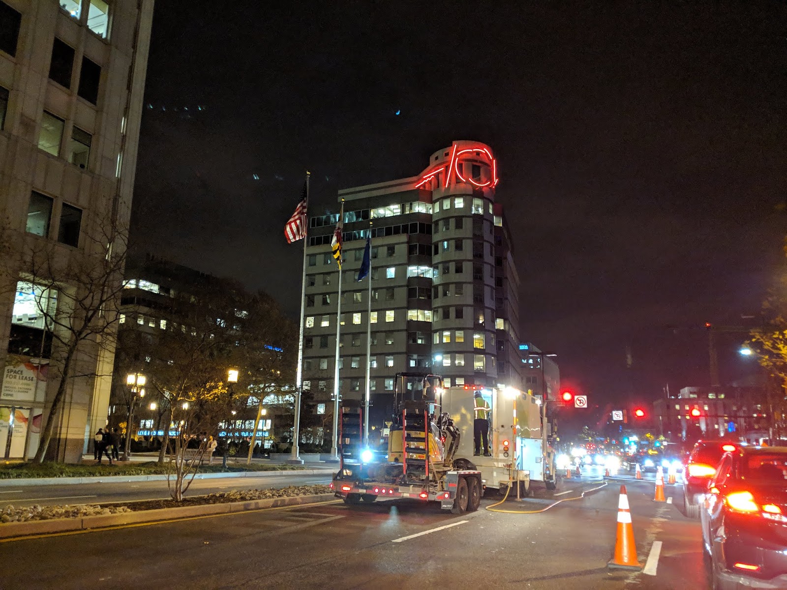 Robert Dyer Bethesda Row Washington Gas working on Wisconsin Avenue