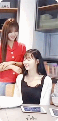 유아를 빚는 미미.gif | 인스티즈