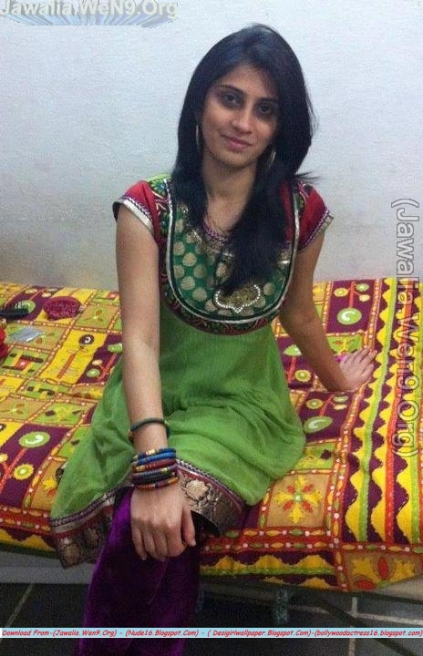 India S No 1 Desi Girls Wallpapers Collection 3000 Mobile Captured