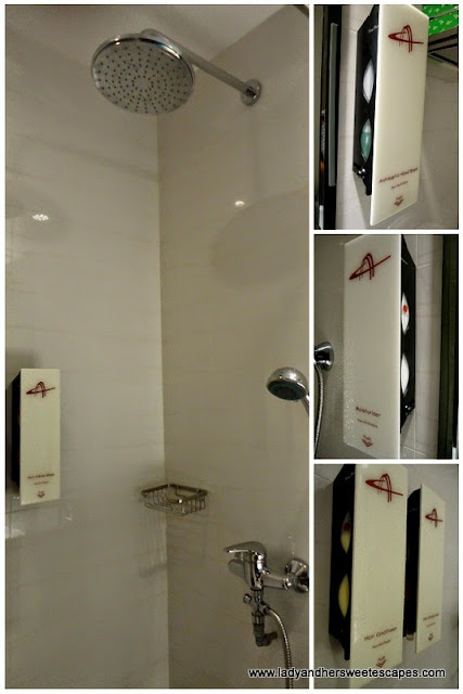 shower at Ambassador Transit Hotel Singapore